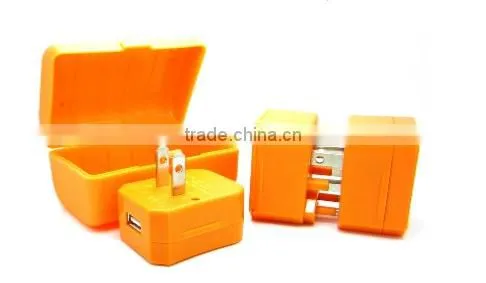 Universal Travel Adapter With USB Charger 1000mA CE LVD ROHS Compliant Guangzhou Factory photo-3