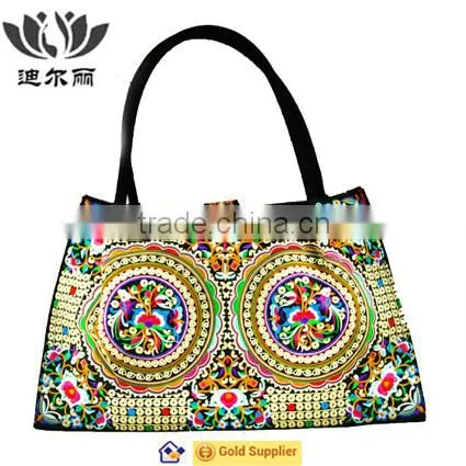 HOT SALE NEW DESIGN NATIONAL STYLE BEAUTIFUL EMBROIDERY WOMEN HANDBAGS photo-3