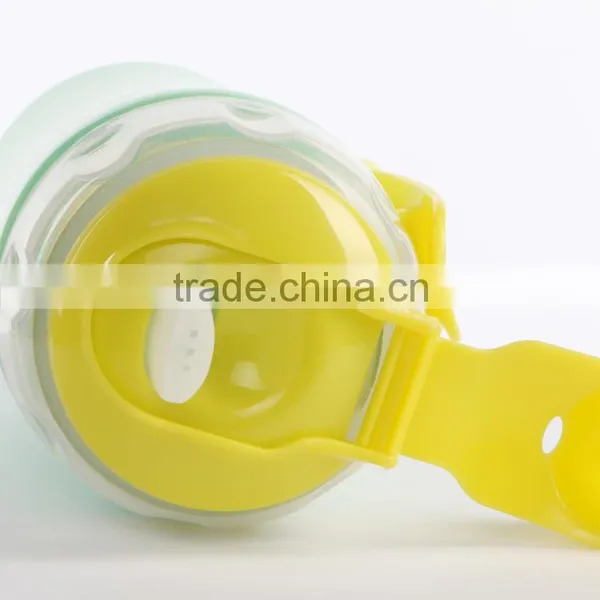 China Factory Whoselase Safety Plastic Baby Training Cup Drink Water Bottle photo-2