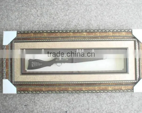 Gun Painting for Hanging Wall Decoration photo-2