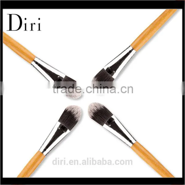 New Design Wood Handle Flawless Concealer Makeup Brush photo-5