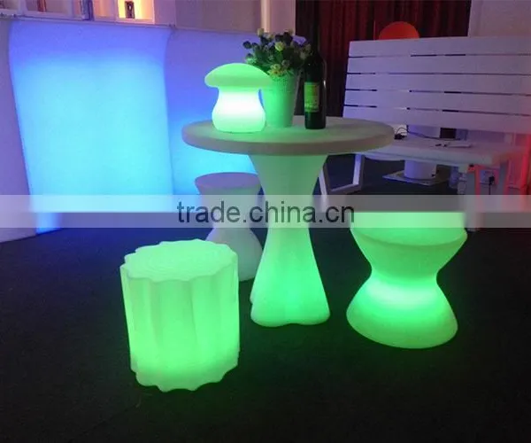 Popular Cheap Party Restaurant Led Luminous Table and Chairs for Sale photo-3