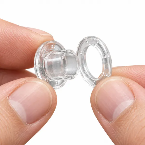 Ensemble d'œillets et rondelles en plastique transparent 13.8mm x 7.5mm pour bâches, banderoles et renfort de toile d'auvent.