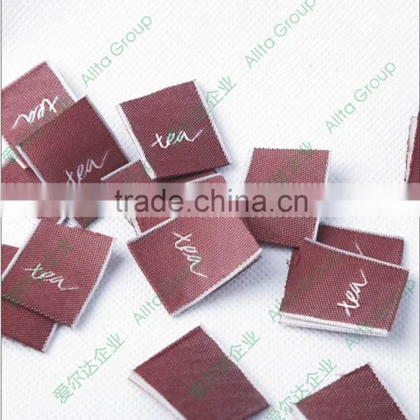 High Density and Soft Custom Clothing Hang Tags Fabric photo-3