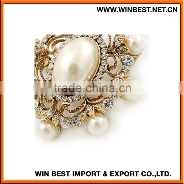 Wholesale in China Fashion Rhinestone Brooch, Rhinestone Brooch,rhinestone Flower Brooch