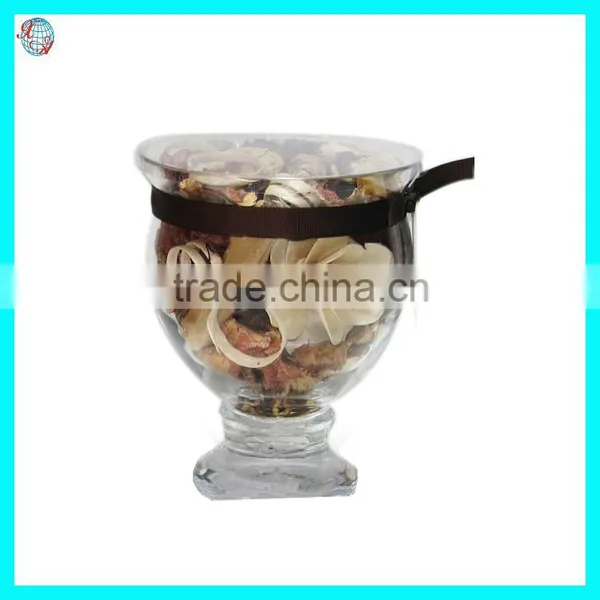 Scented Potpourri With Handmade White Wood Flower In Glass Vase