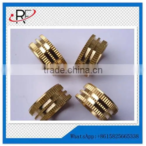 China Fastener Manufacturer Male and Female Brass Screw photo-3