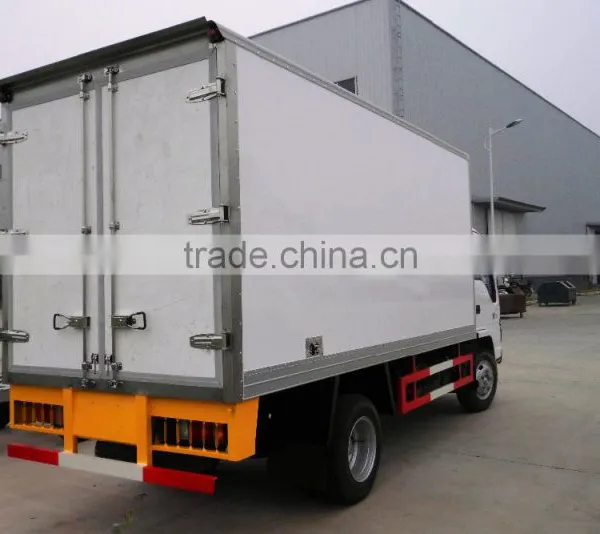 Janpanese 4x2 Refrigerator Truck photo-4