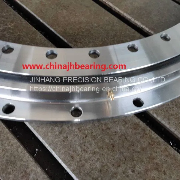 Turntable bearing SD.1050.20.00.C  1048x834x56mm used for track machine