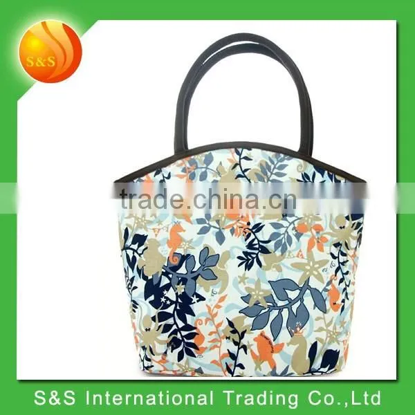 European and American Style Printing Women Handbag Factories in China photo-4