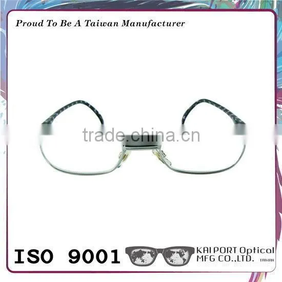 Classic Style Shape and Metal Material Frame Prescription Eyeglasses photo-4