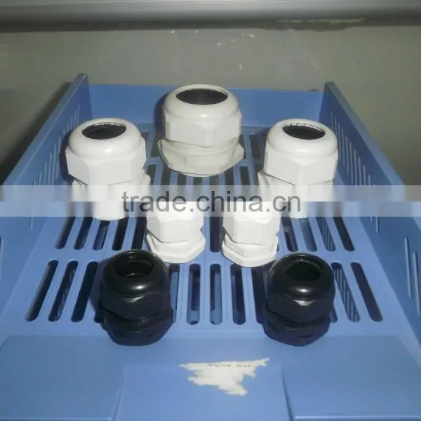 Supply IP68 Nylon Cable Glands/plastic Cable Connectors PG19 photo-5