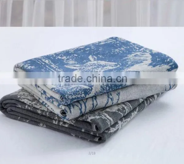 Unique Design High Quality 100% Cotton Knitted Blanket / Throw Blanket / Summer Quilt