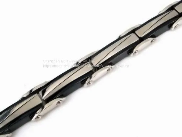 Gold Plate Titanium Steel Jewelry Bracelets Customized Design photo-2