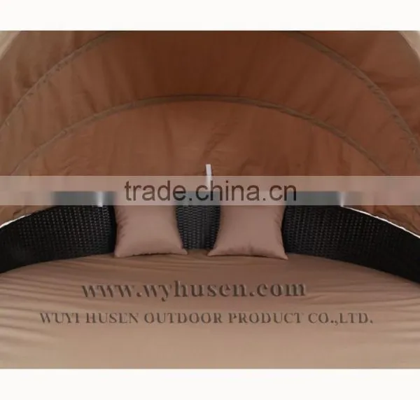 Rattan Furniture Round Lounge Rattan Daybed With Shade Cover photo-3