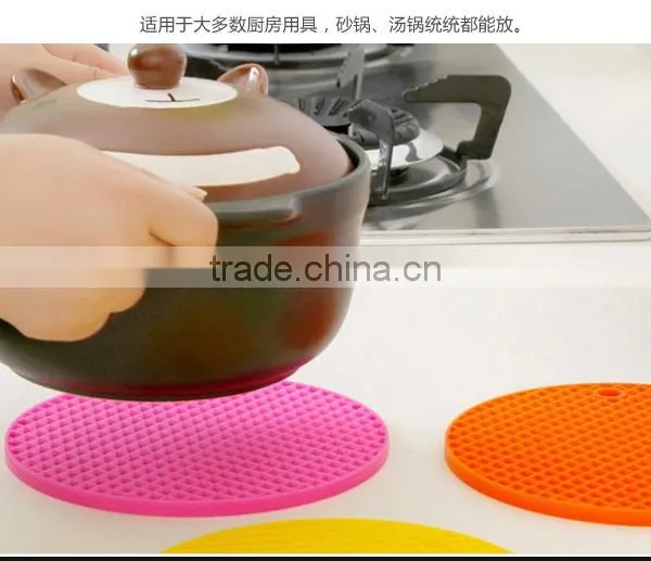 Creative Kitchen Silicone Table Mat, Insulation Pads, Pot Pad, Waterproof Non-slip Cup Mat photo-3