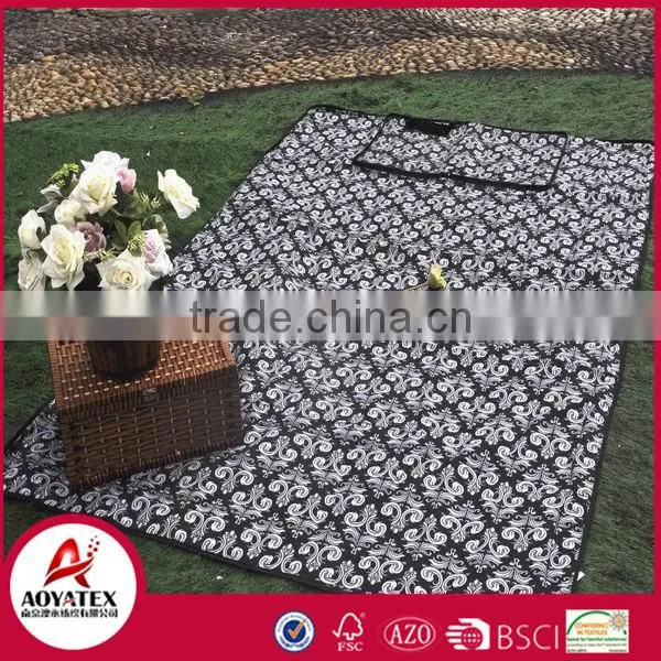Fold up be a Bag Printed Polar Fleece Camping Mat photo-4