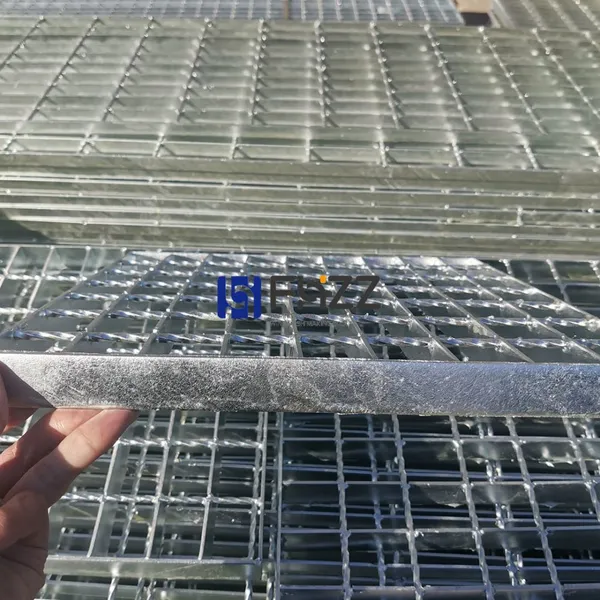 Pressure Resistance Welded Galvanized Open Bar Steel Gratings for Drain Grating Cover photo-3