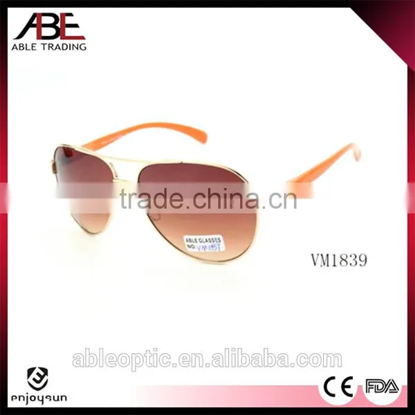 2016 Fashion Classic Uv400 Lens Polarized Glasses Metal Cheap Sunglasses ce Eyewear photo-3
