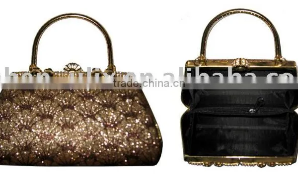 LADY'S HANDBAGS IN STYLISH DESIGN WITH LOCK
