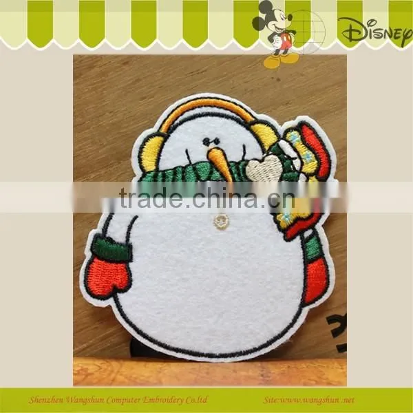 2014 Hot Sale Decoration Logo Christmas Series Embroidery Badge Pin-On photo-2