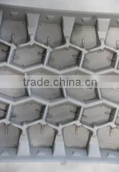 Hydraulic Machine Mould Vulcanizing Machine Segmented Tyre Mould photo-3