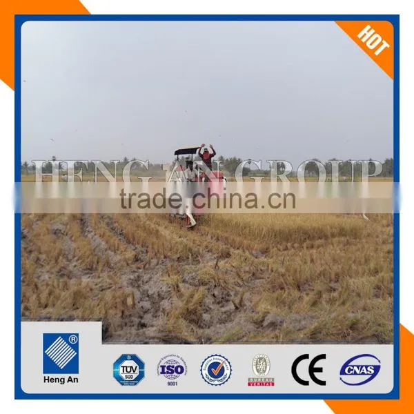 Small Combine Harvester photo-2
