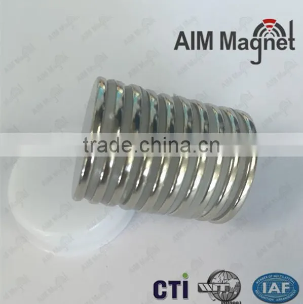 Speical Pack of N52 Magnet D 32 mm x 2mm photo-5