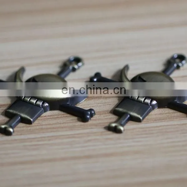 Wholesale Custom Metal Animals Shapes Labels Metal Tags Metal Plates for Handbag photo-4