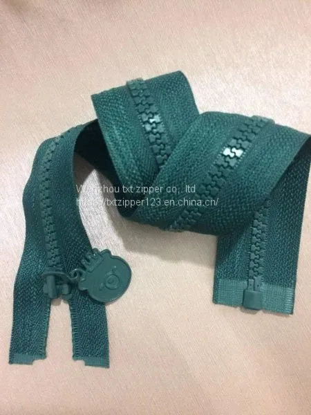 TXT Brand #5 Plastic Zipper With Normal Teeth Two Way Open End High Quality and Low Price Garment Accessories photo-2