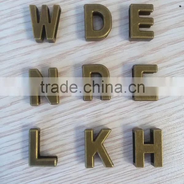 2016 Hot Sell Vintage Letter Charm photo-4