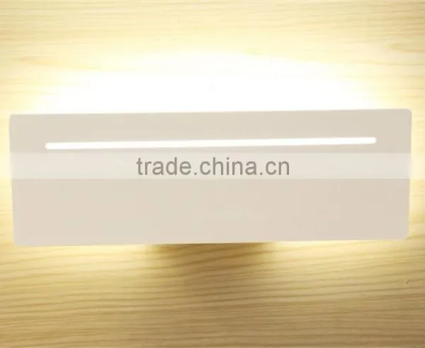 Indoor Residential Decorative 7W Aluminum Wall Lamp photo-3