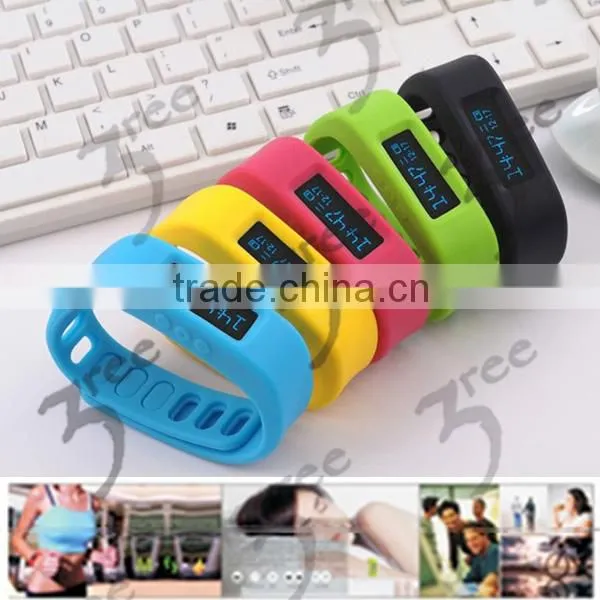 Wristband Pedometer Fitness Tracker photo-2