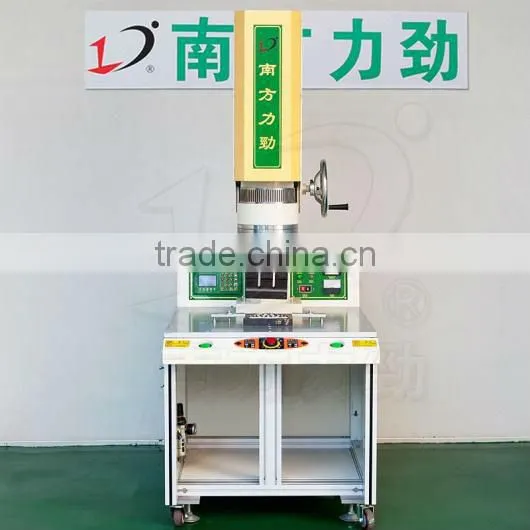 ultrasonic decorative flower forming machine