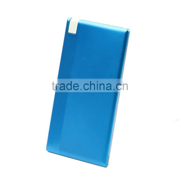 1350mAh Ultra Thin Credit Card Built in Cable Power Bank photo-4