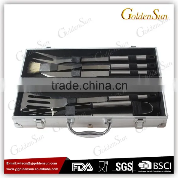 5pcs BBQ Tool Set With Aluminum Case