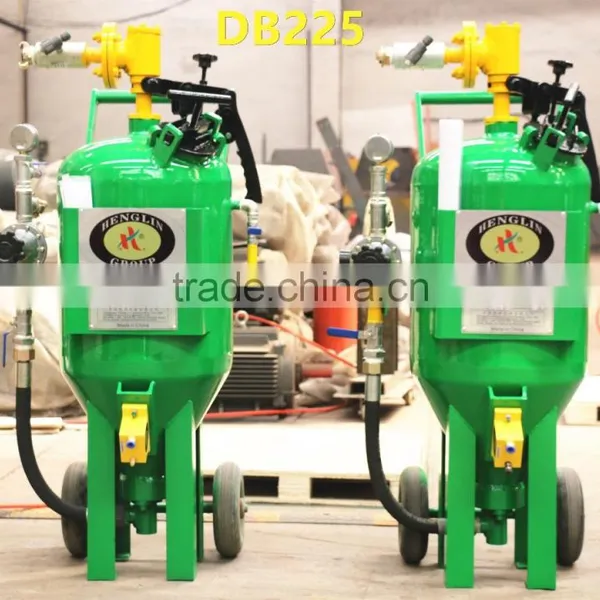 Black Color High Qulaity DB225 Dustless Blasting Machine/sand Blasting Machine photo-3
