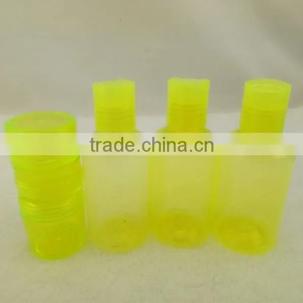 7pcs cheap color plastic travel bottle set travel bottle kit bottle container