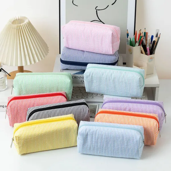 Wholesale Custom Zipper Pouch Bag for Cosmetic Makeup Pencil Case With Logo Printing and Embroidery