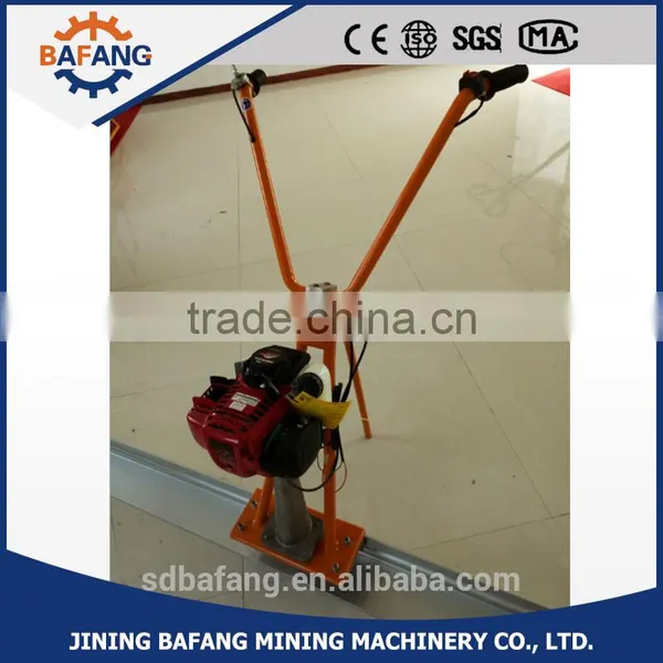 Small Hand Vibrating Ruler / Concrete Scraping Ruler / Road Machine photo-2