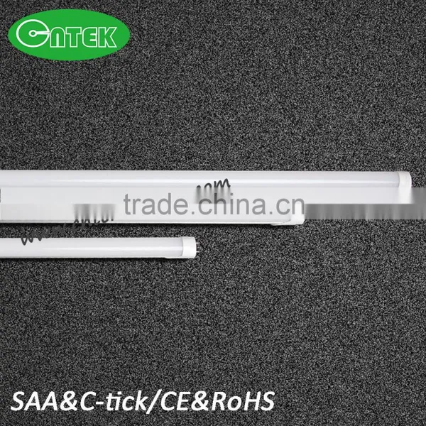 Continuted Selling Milk White Led Tube Light T5 4ft Fixture 18W photo-2