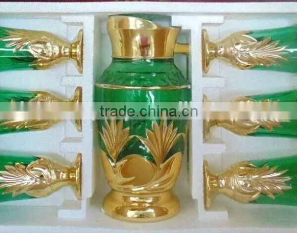 Stock Gold Colored Glass Drinkware Water Jug Set