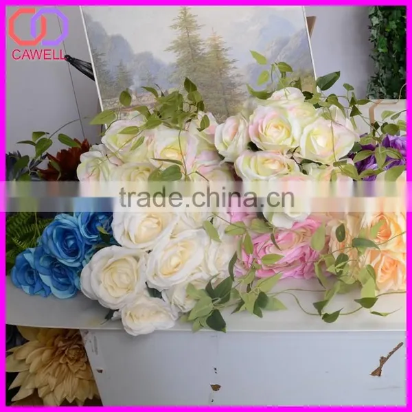 Cheap Wholesale Plastic Red Rose Bouquet photo-2