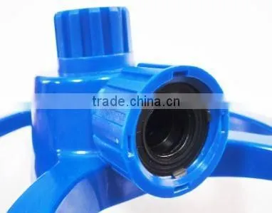 Rotary Plastic 2-Arm Sprinkler With Plastic Heart-Shape Base photo-6