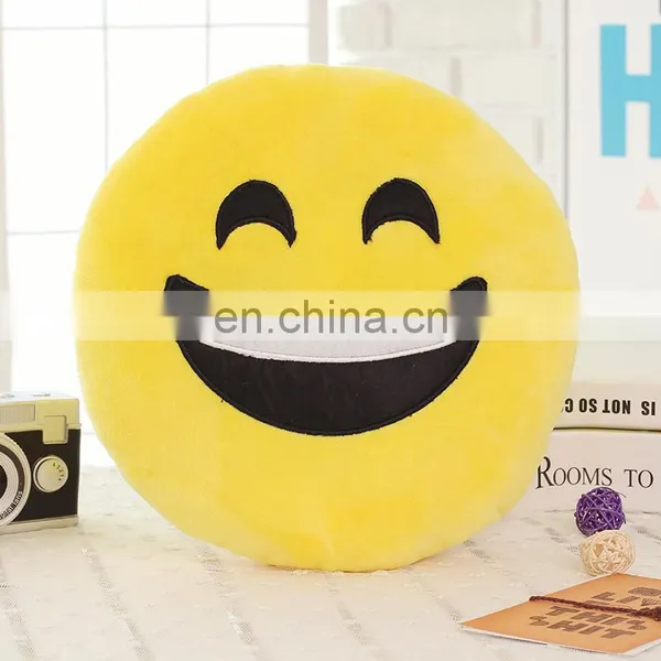 2016 New Product pp Custom Whatsapp Emoji Pillow Cute Smiley Face Soft Toys Poop Plush Emoji Pillow photo-3