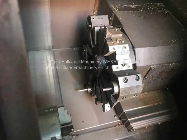 Korea Doosan LYNX225 CNC Slant Lathe photo-3