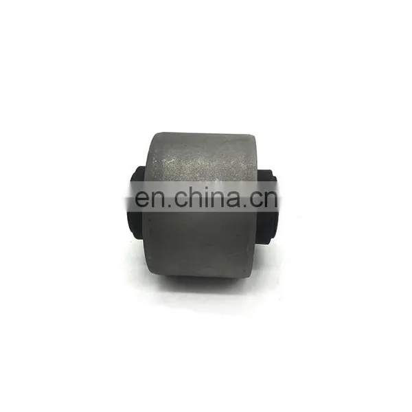 XYREPUESTOS AUTO ENGINE PARTS Repuestos Al Por Mayor Rear Suspension Lower Arm Bushing For Mitsubishi Pajero MR112891 photo-3