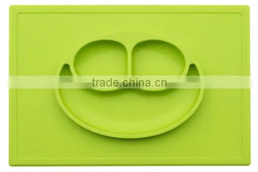China Silicone Mat Smile Shape Pet Food Mat Rubber Pet Feeding Mat photo-2