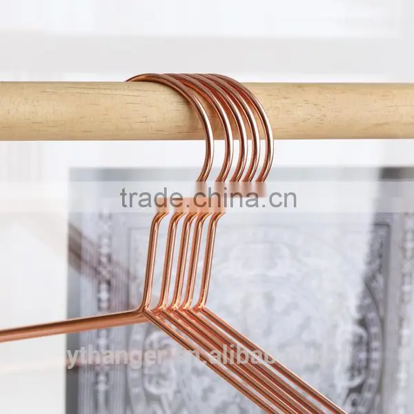 YT High Quality Copper Metal Hanger Wire Clothes Hanger for Display photo-4
