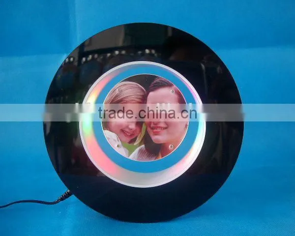 Magnetic Floating Photo Frame 2 Photos Levitating Gift Products photo-4